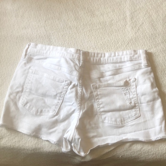 Gap Boyfriend white Shorts - Picture 7 of 10